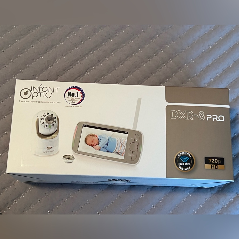 Infant Optics DXR-8 PRO Baby Monitor - White and Gray